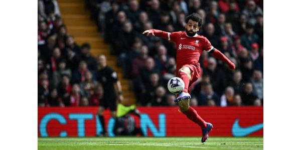 Liverpool vender kursen mod at toppe Premier League, charmen ved konkurrencedygtig fodbold dukker op igen